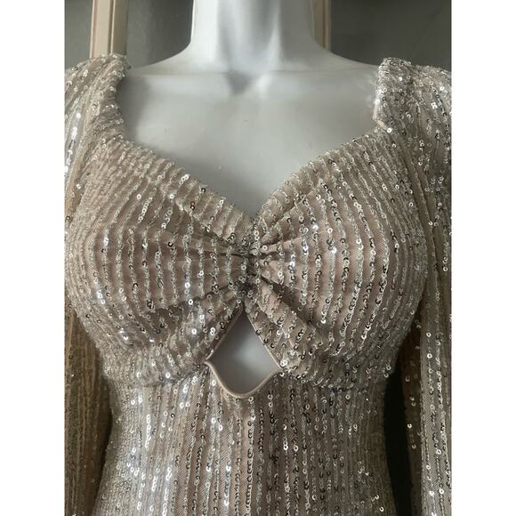 C/MEO Collective Lustre Sequin Mini Dress - Picture 13 of 13